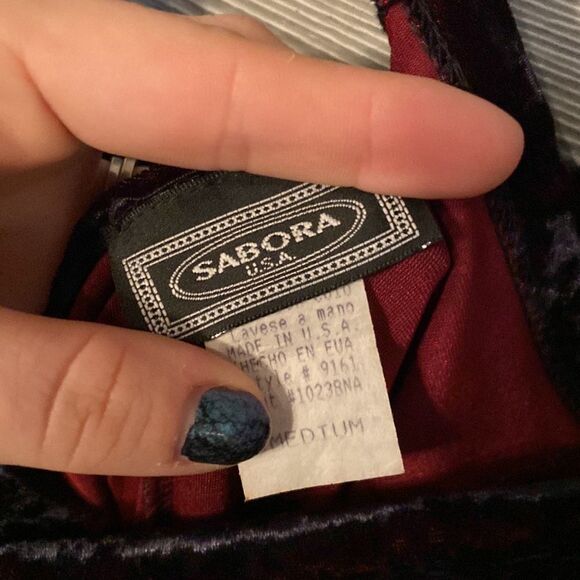 Sabora‎ crushed Velvet black/Red Dress size medium - Picture 5 of 9